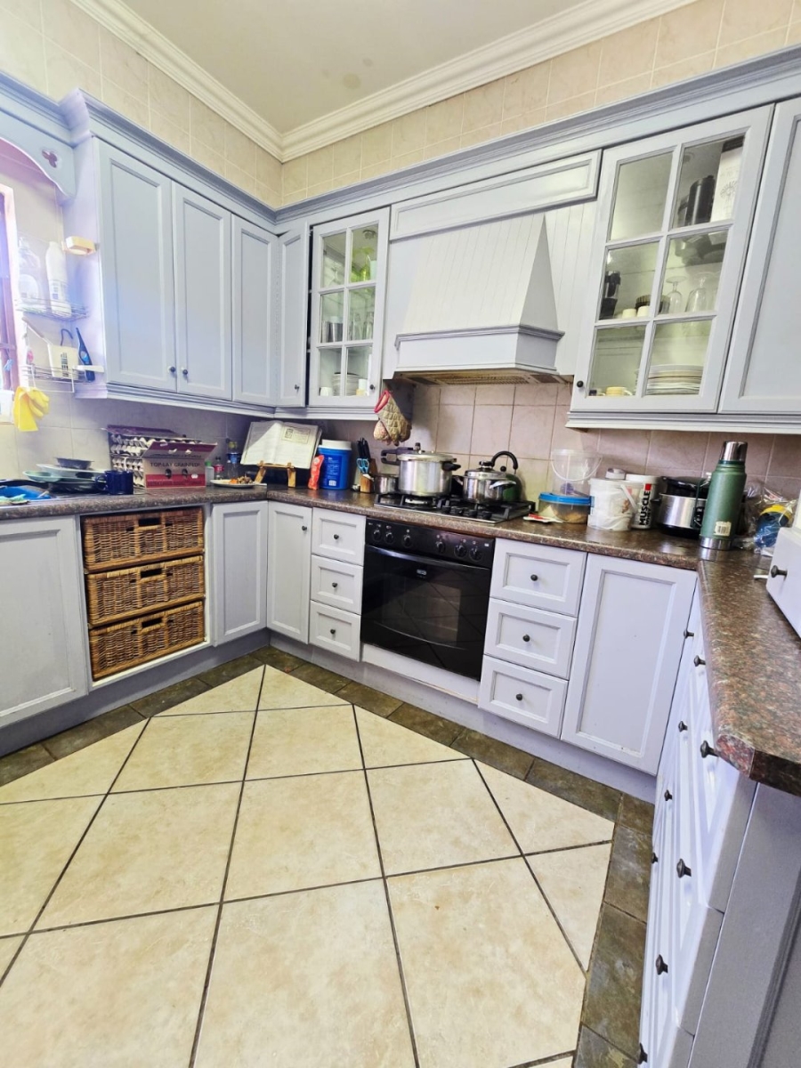 3 Bedroom Property for Sale in Flimieda North West